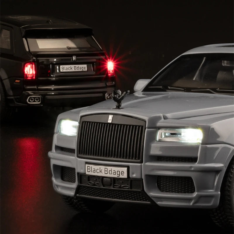Rolls Royce SUV Cullinan Alloy Car Model Diecasts Metal Toy Car Model Simulation Sound and Light Collection Childrens Gifts